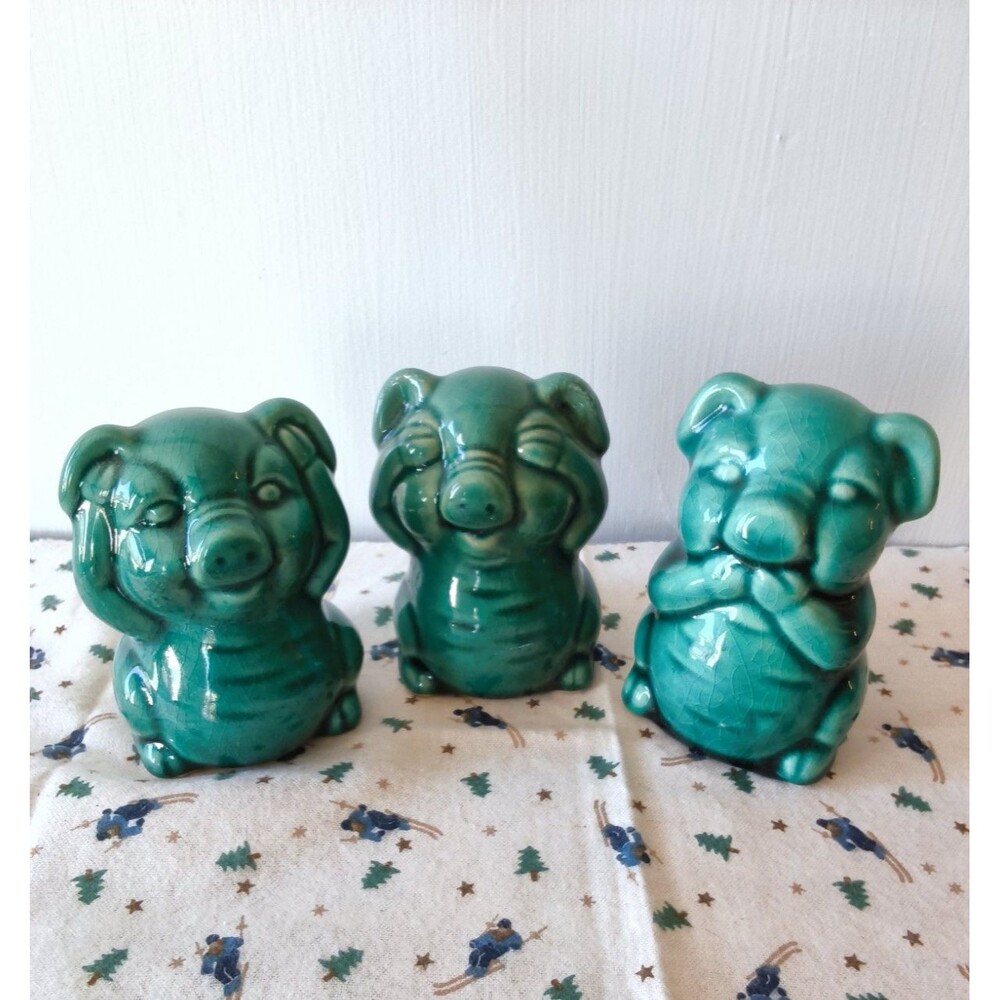 Adorable Set of 3 Teal Ceramic Pig Figurines Animal No See Hear Speak Evil 4”
